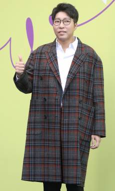 “이틀 전까지 방송”…故 대도서관 잇단 추모