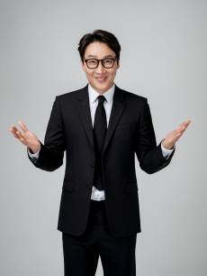 [왓IS] 이휘재, 복귀 앞두고 시청자 게시판 ‘반발’... 쌍둥이 子 외국인학교 입학설도