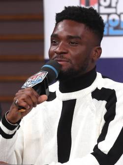 샘 오취리, 동양인 비하 6년 만에 사과... “정말 죄송”