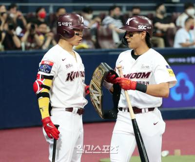 '어서와 성문아' 김하성·이정후가 본 '예비 빅리거' 송성문 "엄청난 노력으로 최고의 선수 됐다"