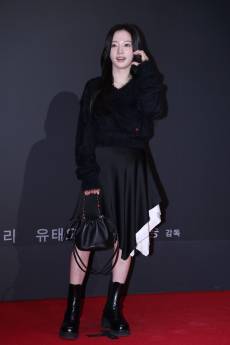송하윤 학폭 폭로자,  재반박 “강제 전학 맞아… 여론몰이 중단하길”