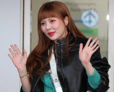 ‘♥용준형’ 현아, 새출발한다…소속사와 계약 만료 [전문]