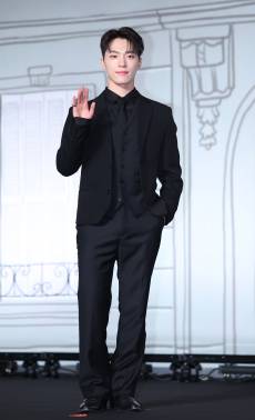 세븐틴 디노, 성수 갤러리아포레 90억원 매입