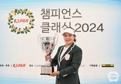 KLPGA 챔피언스투어서 2개 대회 연속 우승한 최혜정