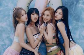  Z세대 서머퀸은 키스오브라이프