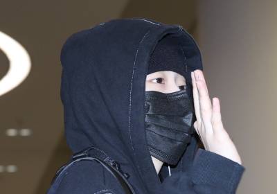 [포토] 엔믹스 해원, 수수한 모습으로 날리는 손인사