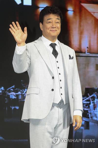 ‘흑백요리사’ 백상 대상 다음날…백종원, 방송활동 중단 선언 [종합]