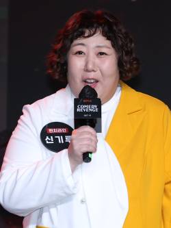 [단독] 신기루, 어제(17일) 모친상... 슬픔 속 빈소 지켜