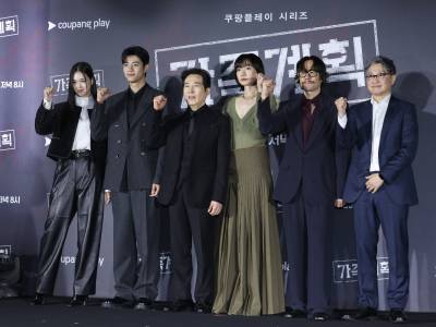 [단독] 류승범 하차→감독 교체…‘가족계획’, 시즌2 제작 확정