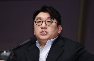 경찰, 방시혁 압수수색 영장 신청..왜?