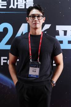 [단독] ‘1박2일’→단막극…’KBS 아들’ 이준, 로맨스로 드라마 복귀