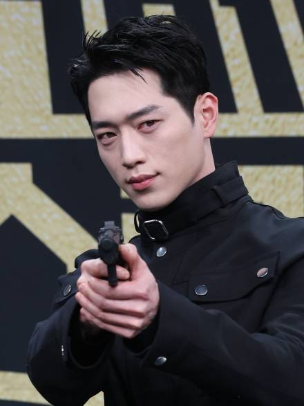 ‘30대 예비역’ 서강준 “억겁의 시간” 복귀…‘언더커버 하이스쿨’ 꽃미모로 흥행 겨냥 [종합]