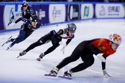 '개인전 노 메달' 男 쇼트트랙, 세계선수권 5000m 계주서 캐나다-중국 이어 동메달