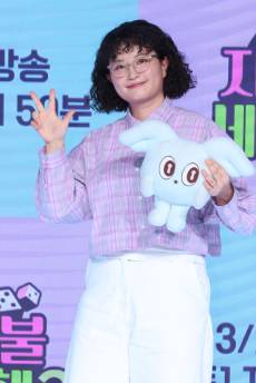 100만 유튜버 원지 “고용주로서 배려 부족…부끄러워” 지하 사무실 논란 사과 [종합]