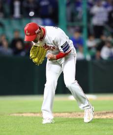 '위협구 욕설 논란' SSG 김건우, 삼성 선수단 찾아 사과했다 [IS 인천]
