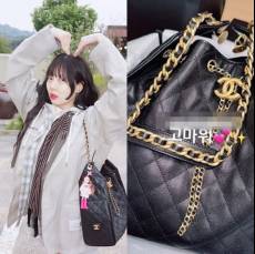 현아, 900만 원대 명품백 받았네… ♥용준형에 “고마워”