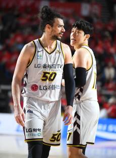 창원 LG, 서울 SK 잡고 챔프전 쾌속 2연승 질주!