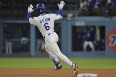 MLB도 주목.. "LAD 김혜성 파워, 과소평가 말라"