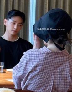 아이유·뷔, '이곳'에서 편안한 차림으로 목격