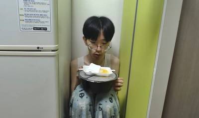 이런 먹방 본 적 있어? 자칭 ‘멸치남’… 이희태의 하루 [김지혜의 ★튜브]