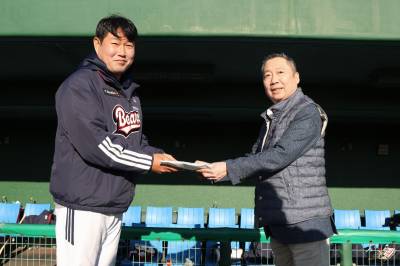 두산 구단주 메시지 변화..그리고 이승엽 '사퇴'