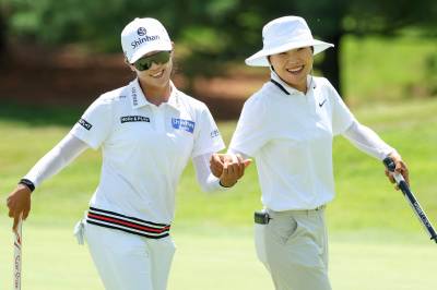 "혼자였다면 우승하기 힘들었을 것" LPGA 2년차들이 일냈다, 임진희-이소미 '한국인 4승' 합작