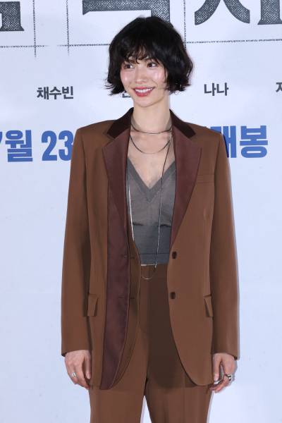 나나 측 “흉기 든 강도 침입에 母 심각한 부상”