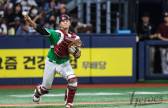 보법이 달라…'도루 저지 1위' 김건희, 비결은