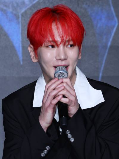 “주사 이모, 의사인 줄 알았다” 키, 열흘만 입장 표명 → 활동 중단 [종합]