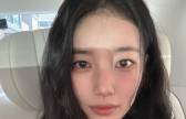 수지, 폭염 속 롱패딩 입고 열일... 무결점 피부+비주얼