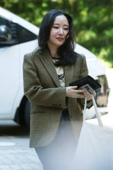 민희진 &quot;뉴진스 어도어 복귀 선택 존중하고 지지&quot;