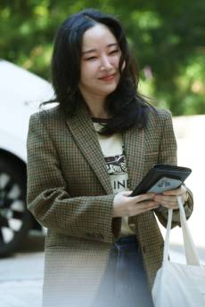 민희진, 하이브 ‘255억 풋옵션’ 소송 완승…“어도어 독립 모색 인정, 중대한 계약 위반은 아냐” [종합]