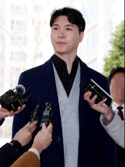 박수홍 친형 부부 ‘횡령 사건’… 오늘(26일) 대법원 판결 나온다