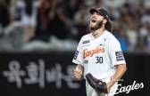 '기록의 사나이' 폰세, 외인 '가을 징크스' 깰까