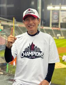 염경엽 &quot;SSG 고맙다…2년 전 우승 재현을&quot;