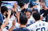 NC, KT 제치고 가을행 ‘대이변’…파죽의 9연승