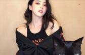 한소희, ‘고양이상’의 정석…몽환적 셀카 공개 [AI포토컷]