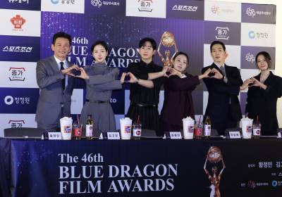 [포토] 제46회 청룡영화상 핸드프린팅, 빛나는 지난해 수상자들의 크로스 하트