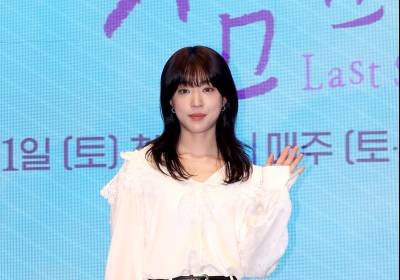 [포토]최성은, '마지막 썸머'로 인사드려요