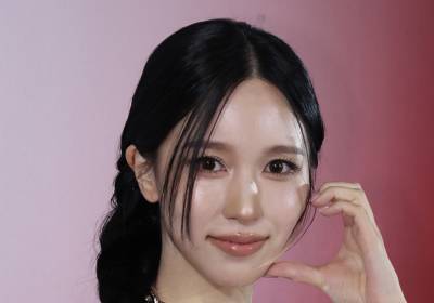 [포토] 트와이스 미나, 볼하트도 고급스럽게