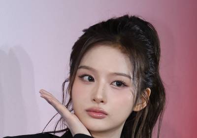 [포토] 엔믹스 설윤, 누가 꽃이게~