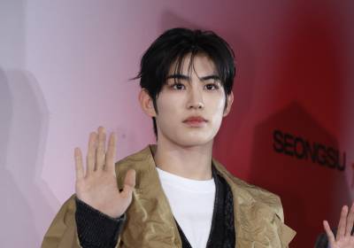 [포토] 킥플립 민제, 가을남자 분위기