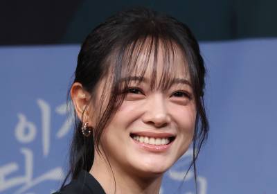 [포토] 강세정, 하트에 심쿵