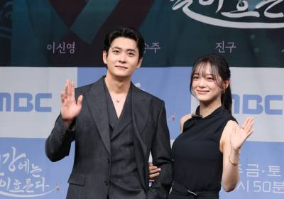 [포토] 강태오-김세정, 둘의 케미 기대해도 좋아요