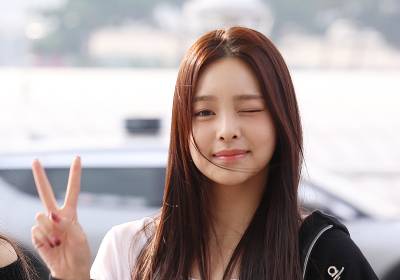 [포토] 앳하트 나현, 브이!