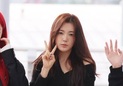 [포토] 앳하트 서현, 시크하지만 귀엽게 브이