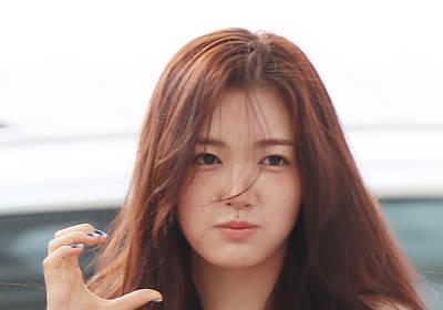 [포토] 앳하트 서현, 매혹적인 눈빛으로 날리는 볼하트