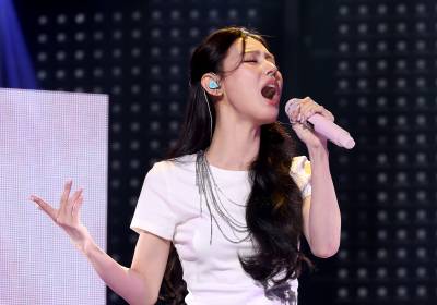 [포토]아이들 미연, 폭발하는 가창력