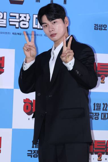 [왓IS] 이이경 하차 논란 속, 백종원 ‘남극의 셰프’ 복귀 도마 위…시청자 “이중잣대” 비판