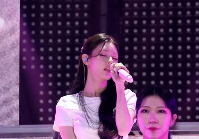 [포토]아이들 미연, 비주얼여신에서 음색여신으로